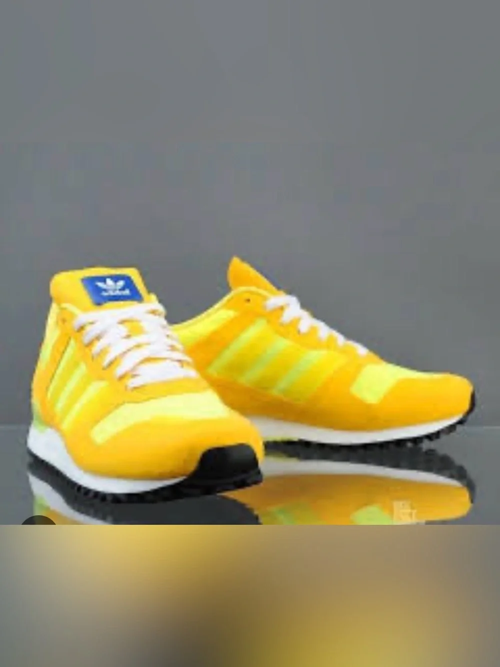 adidas Originals ZX 700 